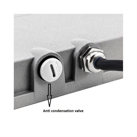 Foco proyector led solar 30W con mando