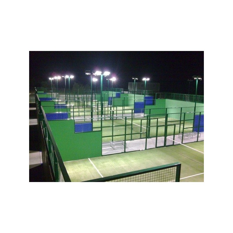 Foco Proyector Led Slim Regulable 200W para zonas deportivas